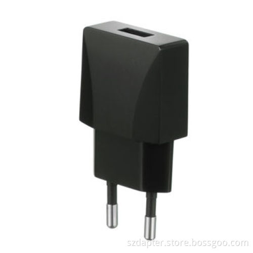 5V/1A Mini Mobile Phone Charger with CE/RoHS Marks